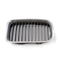 SPREDNJE OKRASNE MASKE OEM N. 51138122237 ORIGINAL REZERVNI DEL BMW SERIE 3 E36 BER/SW/COUPE/CABRIO (1990 - 2000) BENZINA LETNIK 1996