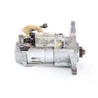 ZAGANJAC MOTORJA  OEM N. GJ3211001AE ORIGINAL REZERVNI DEL LAND ROVER DISCOVERY SPORT L550 (DAL 2015)DIESEL LETNIK 2021