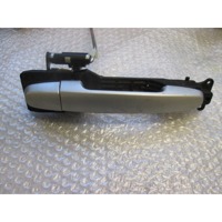 ZUNANJA KLJUKA SPREDNJA DESNA VRATA OEM N. 692100D060B0 ORIGINAL REZERVNI DEL TOYOTA YARIS P9 MK2 R (2009 - 2011)BENZINA LETNIK 2011