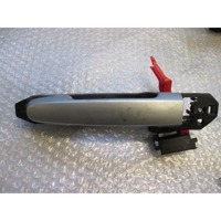 ZUNANJA KLJUKA ZADNJA DESNA VRATA OEM N. 692110D901 ORIGINAL REZERVNI DEL TOYOTA YARIS P9 MK2 R (2009 - 2011)BENZINA LETNIK 2011