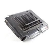 HLADILNIK INTERCOOLER OEM N. 1794033010 ORIGINAL REZERVNI DEL TOYOTA YARIS P1 MK1 R (2003 - 2005)DIESEL LETNIK 2005