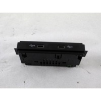 USB / AUX OEM N. 5NA035736 ORIGINAL REZERVNI DEL CUPRA FORMENTOR KM7 (DAL 2020) DIESEL LETNIK 2021