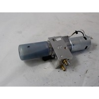 ZAKLEPANJE PRTLJA?NIH VRAT  OEM N. 13279362 ORIGINAL REZERVNI DEL OPEL INSIGNIA A G09 (2008 - 2017)DIESEL LETNIK 2010