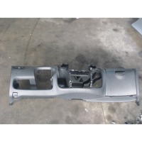 ARMATURNA PLOSCA OEM N. 553010D060B0  ORIGINAL REZERVNI DEL TOYOTA YARIS P1 MK1 R (2003 - 2005)DIESEL LETNIK 2005