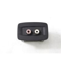 USB / AUX OEM N. 280230005R ORIGINAL REZERVNI DEL RENAULT SCENIC XMOD / SCENIC JZ0/1 MK3 (2009 - 2012) DIESEL LETNIK 2010