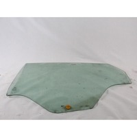 ZADNJA LEVA STEKLO OEM N. 1591458 ORIGINAL REZERVNI DEL FORD FIESTA CB1 CNN MK6 (09/2008 - 11/2012) BENZINA LETNIK 2010