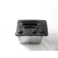 RADIO CD / OJACEVALNIK / IMETNIK HIFI OEM N. 9452057 ORIGINAL REZERVNI DEL VOLVO V70 MK2 285 (2000 - 2007) DIESEL LETNIK 2000