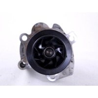 VODNA CRPALKA  OEM N. 03L121011G ORIGINAL REZERVNI DEL AUDI A4 B8 8K2 BER/SW/CABRIO (2007 - 11/2015) DIESEL LETNIK 2009