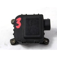 MOTORCEK OGREVANJA OEM N. 8D2820511C ORIGINAL REZERVNI DEL AUDI A3 MK1R 8L 8L1 3P/5P (2000 - 2003) DIESEL LETNIK 2001