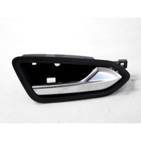 NOTRANJA KLJUKA  OEM N. 826721378R ORIGINAL REZERVNI DEL RENAULT CLIO B7 SCE MK5 (DAL 2019)IBRIDO (ELETRICO-BENZINA) LETNIK 2022