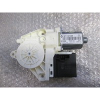 MOTORCEK ELEKTRICNEGA POMIKA ZADNJEGA STEKLA  OEM N. 827310185R ORIGINAL REZERVNI DEL RENAULT MEGANE MK3 BZ0/1 B3 DZ0/1 KZ0/1 BER/SPORTOUR/ESTATE (2009 - 2015) DIESEL LETNIK 2012