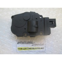 MOTORCEK OGREVANJA OEM N. GZ13930071 ORIGINAL REZERVNI DEL BMW SERIE 3 BER/SW/COUPE/CABRIO E90/E91/E92/E93 (2005 -2009) DIESEL LETNIK 2006