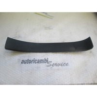 NOTRANJA OBLOGA PRAGA  OEM N. 8E0853376 ORIGINAL REZERVNI DEL AUDI A4 B6 8E2 8E5 BER/SW (2001 - 2005) DIESEL LETNIK 2002