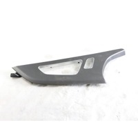 4M8867439 MODANATURA CROMATA PANNELLO PORTA ANTERIORE SINISTRA AUDI RS Q8 4.0 I 441 KW AUT 5P (2021) RICAMBIO USATO