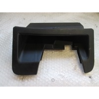 PREDAL ZA DOKUMENTE OEM N. 68962AX786 ORIGINAL REZERVNI DEL NISSAN MICRA K12 K12E MK3 (2002 - 2010) DIESEL LETNIK 2003