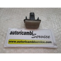 OSVETLITEV REGISTRSKE TABLICE  OEM N. 00006340A3 ORIGINAL REZERVNI DEL CITROEN C3 / PLURIEL MK1R (09/2005 - 11/2010) BENZINA LETNIK 2007