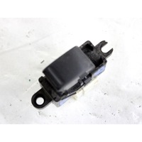 254110V000 COMANDO INTERRUTTORE ALZA-VETRO ALZA-CRISTALLO NISSAN X-TRAIL T30 2.2 D 4X4 100KW 6M 5P (2003) RICAMBIO USATO