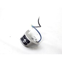 8424752060B0 COMANDI AUTORADIO AL VOLANTE TOYOTA YARIS 1.3 B 64KW 5M 5P (2006) RICAMBIO USATO