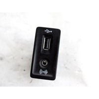5G0035222C PORTA INGRESSO USB AUX VOLKSWAGEN GOLF 7 1.6 D 81KW 6M 5P (2014) RICAMBIO USATO