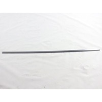 95855990710GW1 MODANATURA SUPERIORE PORTA POSTERIORE DESTRA PORSCHE CAYENNE (2015) RICAMBIO USATO