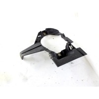 51118045448 SUPPORTO FANALINO FENDINEBBIA PARAURTI ANTERIORE LATO DESTRO BMW SERIE 1 123D E82 2.0 D 150KW 6M 2P (2009) RICAMBIO USATO