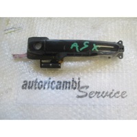 ZUNANJA KLJUKA SPREDNJA LEVA VRATA OEM N. 6921112220C1 ORIGINAL REZERVNI DEL TOYOTA RAV 4 A2 MK2 (2000 - 2006) DIESEL LETNIK 2003