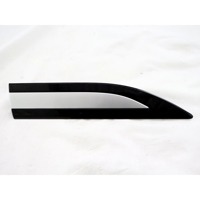 K8D2-29426-AB MODANATURA ESTERNA PORTA ANTERIORE DESTRA LAND ROVER RANGE ROVER EVOQUE L551 MHEV 2.0 I 4X4 120KW AUT 5P (2021) RICAMBIO USATO
