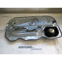 MEHANIZEM VETROBRANSKEGA STEKLA PREDNJIH VRAT OEM N. 1738646 ORIGINAL REZERVNI DEL FORD FOCUS CMAX DM2 MK1 (10/2003 - 03/2007) DIESEL LETNIK 2004