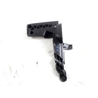 9830049480 SUPPORTO PARAURTI ANTERIORE LATO SINISTRO OPEL CORSA F 1.2 B 74KW 6M 5P (2022) RICAMBIO USATO 