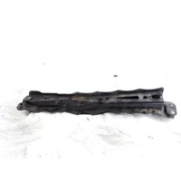 5321242902 STAFFA ANTERIORE SUPPORTO RADIATORE LATO SINISTRO TOYOTA RAV4 2.2 D 4X4 100KW 6M 5P (2008) RICAMBIO USATO 