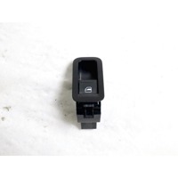 6R0867255 COMANDO INTERRUTTORE ALZA-VETRO ALZA-CRISTALLO PORTA ANTERIORE DESTRA VOLKSWAGEN POLO 1.2 B 44KW 5M 5P (2014) RICAMBIO USATO