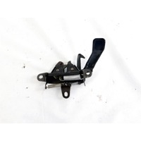 5351042060 CHIUSURA SERRATURA COFANO ANTERIORE TOYOTA RAV4 2.0 D 4X4 85KW 5M 5P (2003) RICAMBIO USATO 