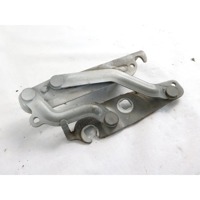 8A61-16800-AD CERNIERA COFANO ANTERIORE LATO DESTRO FORD FIESTA 1.2 B 44KW 5M 5P (2011) RICAMBIO USATO