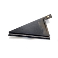 8A61-A24722-ACW MODANATURA ESTERNA PORTA POSTERIORE DESTRA FORD FIESTA 1.2 B 44KW 5M 5P (2011) RICAMBIO USATO