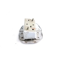 85210BA60A STAFFA SUPPORTO TRAVERSA PARAURTI POSTERIORE LATO DESTRO NISSAN JUKE 1.5 D 81KW 6M 5P (2011) RICAMBIO USATO