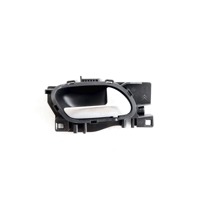 96555516VV MANIGLIA INTERNA PORTA POSTERIORE DESTRA PEUGEOT 208 1.6 D 55KW 5M 5P (2017) RICAMBIO USATO