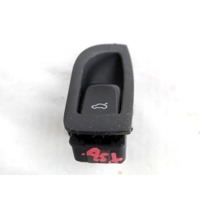 8K0959831 COMANDO INTERRUTTORE APERTURA PORTELLONE COFANO POSTERIORE BAULE AUDI A4 8K2 2.0 D 105KW 6M 4P (2008) RICAMBIO USATO