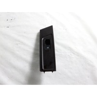 7L6959855BREH COMANDO INTERRUTTORE ALZA-VETRO ALZA-CRISTALLO PORTA ANTERIORE DESTRA VOLKSWAGEN PASSAT SW 1.4 M 110KW AUT 5P (2013) RICAMBIO USATO 
