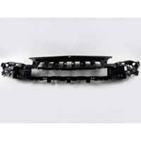 7416J5 SUPPORTO CENTRALE RIVESTIMENTO INTERNO PARAURTI ANTERIORE CITROEN BERLINGO 1.6 D 68KW 5M 5P (2008) RICAMBIO USATO 