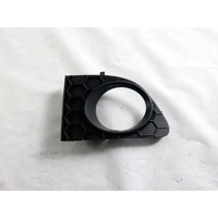 735500138 MASCHERINA RIVESTIMENTO FENDINEBBIA PARAURTI ANTERIORE LATO DESTRO FIAT PUNTO 1.2 B 51KW 5M 5P (2016) RICAMBIO NUOVO