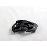 6Q0807184A SUPPORTO PARAURTI ANTERIORE LATO DESTRO VOLKSWAGEN POLO 1.4 B 55KW 5M 5P (2005) RICAMBIO USATO 