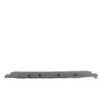 17117600543 SUPPORTO RADIATORE CENTRALE BMW SERIE 1 116D F20 2.0 D 85KW 6M 5P (2012) RICAMBIO USATO