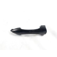 1107182 MANIGLIA ESTERNA PORTA ANTERIORE DESTRA FORD FOCUS 1.8 D 66KW 5M 5P (2001) RICAMBIO NUOVO