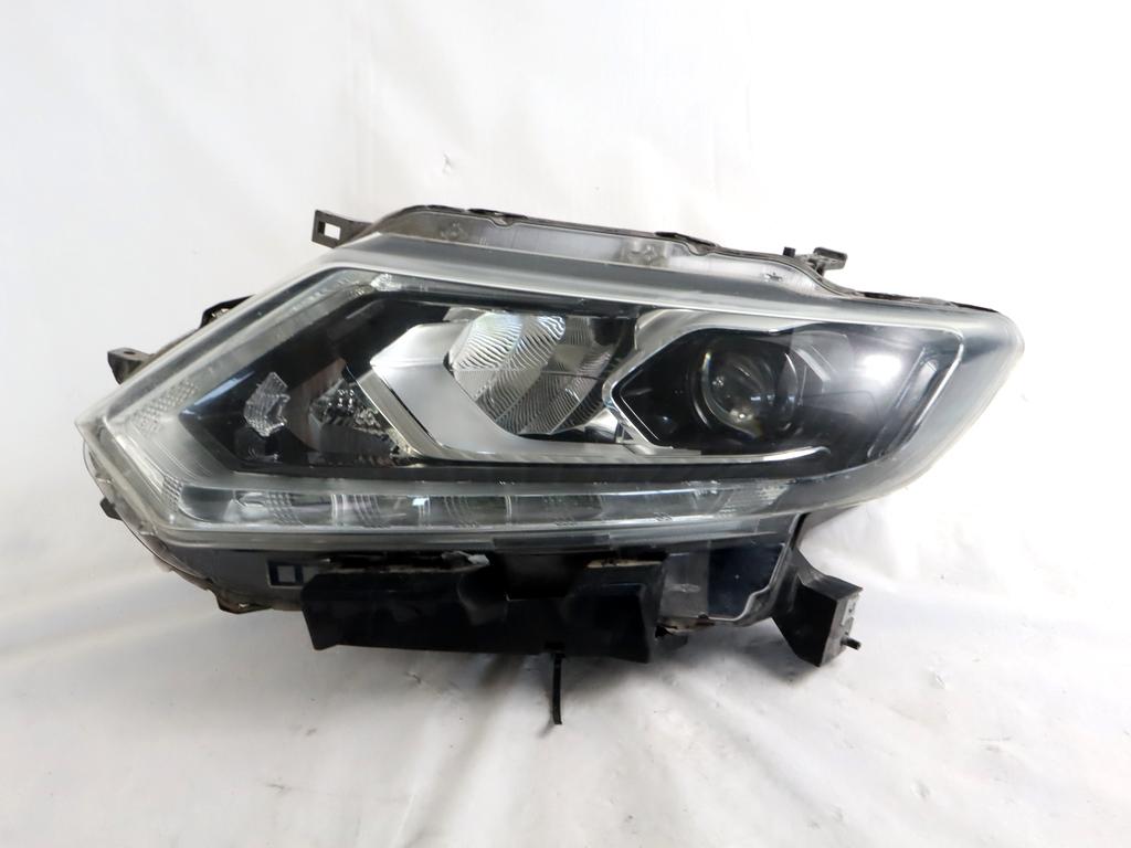 260604CC6C FARO FANALE ANTERIORE SINISTRO LED NISSAN X-TRAIL T32 R 1.6 D 4X4 96KW 6M 5P (2018) RICAMBIO USATO 