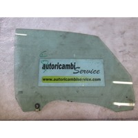 STEKLO SPREDNJIH DESNIH VRAT OEM N. 8200015478 ORIGINAL REZERVNI DEL RENAULT ESPACE / GRAND ESPACE JK0/1 MK4 (05/2003 - 08/2006) DIESEL LETNIK 2004