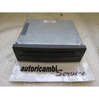 KRMILNA ENOTA NAVIGACIJSKE ENOTE OEM N. 8200339751 ORIGINAL REZERVNI DEL RENAULT ESPACE / GRAND ESPACE JK0/1 MK4 (05/2003 - 08/2006) DIESEL LETNIK 2004