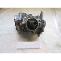 SPREDNJI DIFERENCIAL OEM N. 8V417L486AD ORIGINAL REZERVNI DEL FORD KUGA MK1 (05/2008 - 2012) DIESEL LETNIK 2009