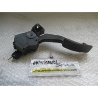 PEDALI OEM N. 04K04B00673 ORIGINAL REZERVNI DEL SUBARU IMPREZA GR GH G3 (06/2007 - 04/2013) BENZINA/GPL LETNIK 2008