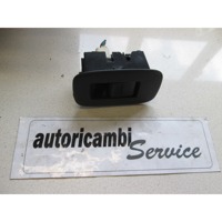 ZADNJE STIKALO OEM N. 848100D030 ORIGINAL REZERVNI DEL TOYOTA AURIS E15 MK1 (2007 - 02/2010) DIESEL LETNIK 2007