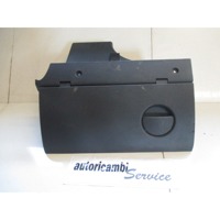 PREDAL ZA DOKUMENTE OEM N. 9114403 ORIGINAL REZERVNI DEL OPEL CORSA C X01 R (2004 - 10/2006) DIESEL LETNIK 2006